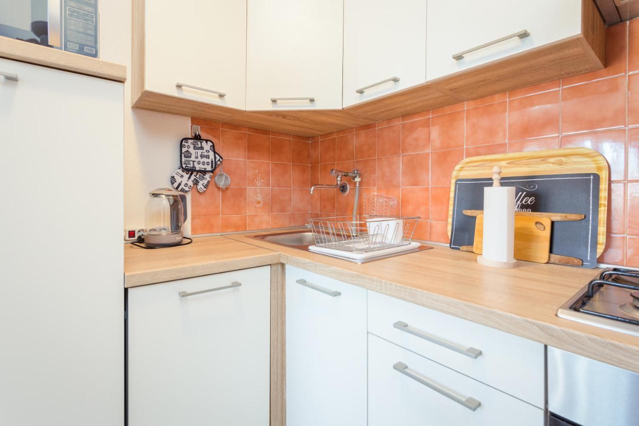 Sunny Apartment Ili Near Amfiteatar بولا المظهر الخارجي الصورة